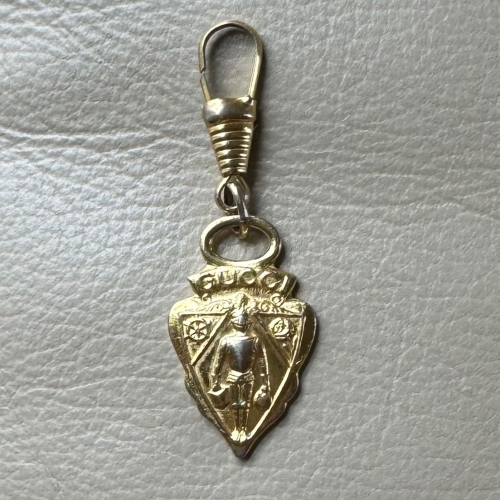 Authentic Vintage Gucci Knight Charm Pendant Zipper Pull, gold tone
